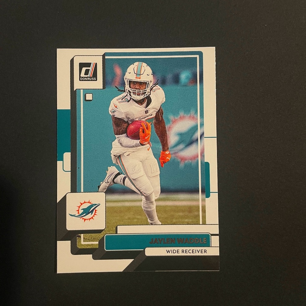 Jaylen Waddle: Miami Dolphins, Wide Receiver 022 Donruss Football #123